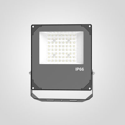 Luz de inundación LED IK07 3000K 4000K 50W LED IP66 Proyector a prueba de agua